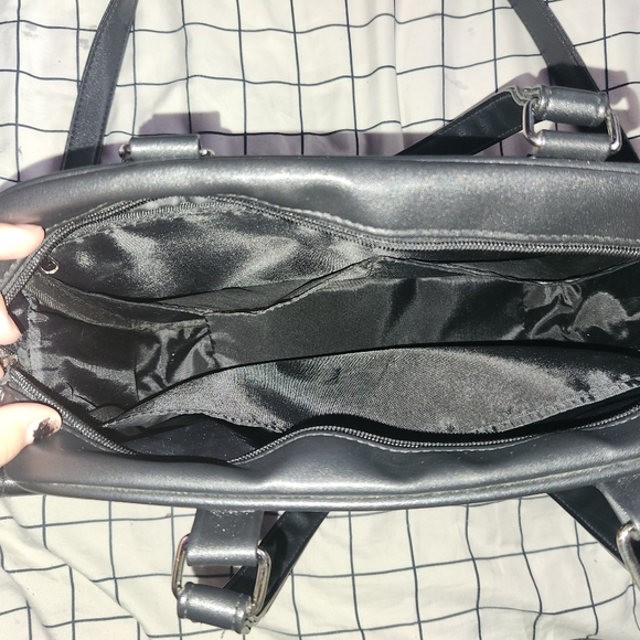 Black Crossbody Purse Ita Bag - Picture 6 of 9